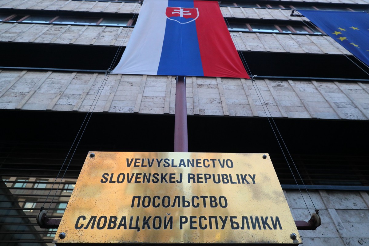 В Словакии объяснили ограничения на выдачу виз россиянам