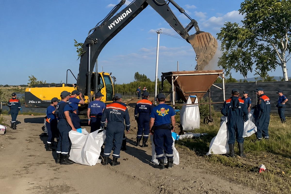Миллиарды рублей выплатят пострадавшим в Дагестане и Чечне