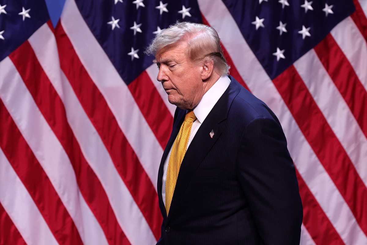 Трамп взял курс на смену власти в Иране: наместник Израиля, применение «корсаров», сигнал из Китая