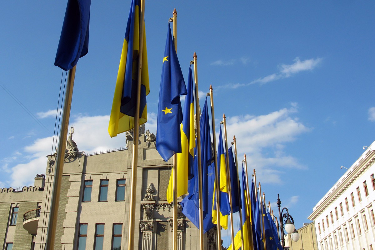 «Военные ненавидят»: Олейник предрек хаос на Украине после перестановок