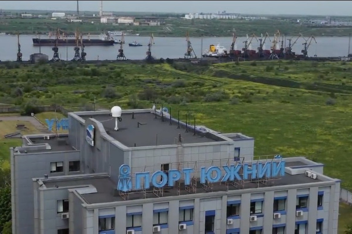 Армия России уничтожила запасы горючего для ВСУ в портах