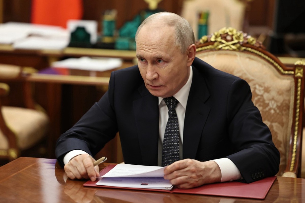 Путин подписал законы, ужесточающие требования к мигрантам