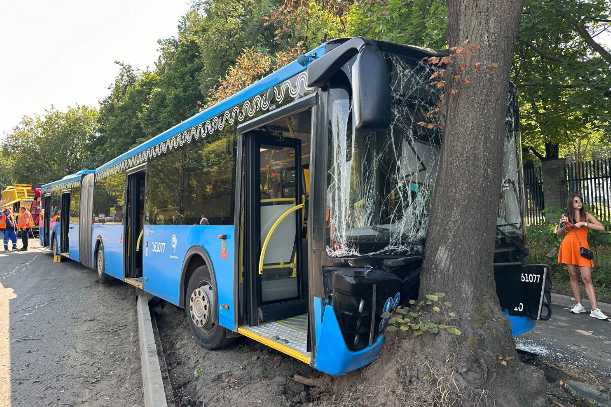 Дети пострадали в ДТП с автобусом в Москве
