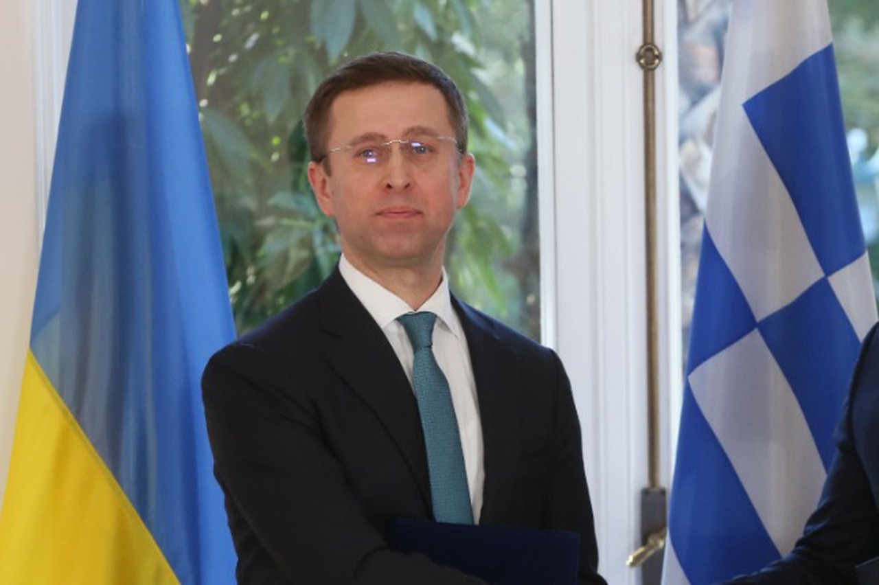 Зеленский увольняет правительство: новый премьер, конфликт с Федоровым и след теракта в Монако