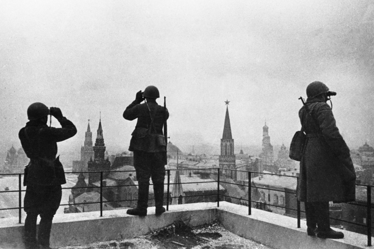 Поддельная Москва: зачем в столице строили города-призраки