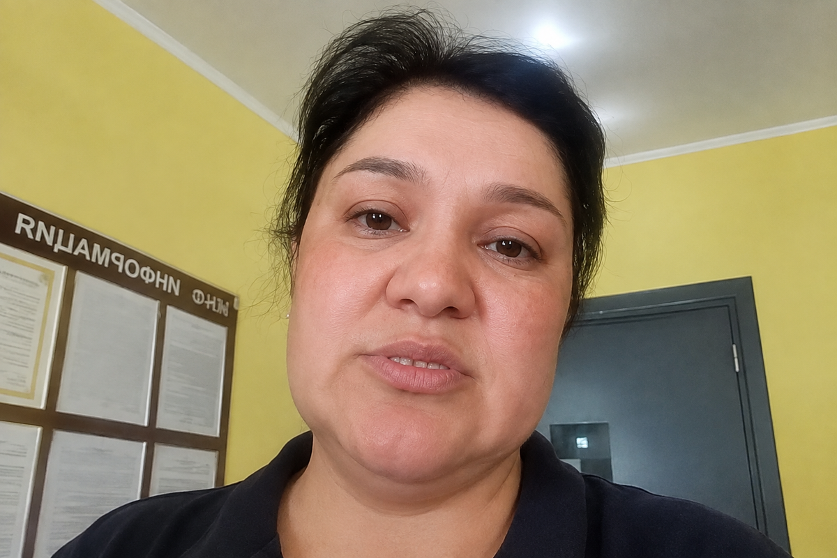 Мигрантка вытерла ноги о коврик с флагом России: что известно о скандале, как накажут маркетплейсы