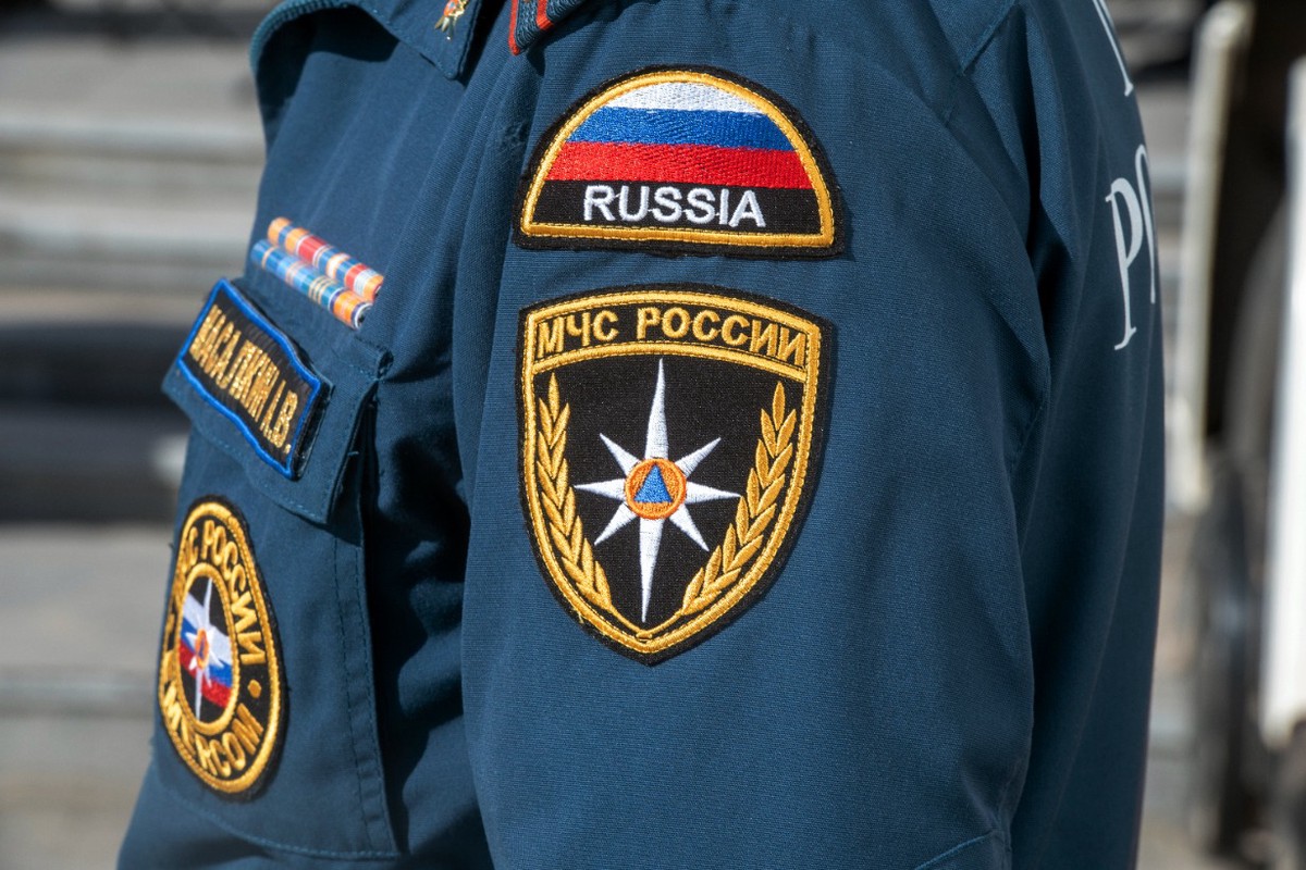 Военнослужащим МЧС могут разрешить применять оружие