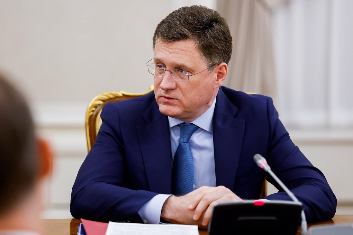 Новак поручил усилить контроль за топливным рынком в России