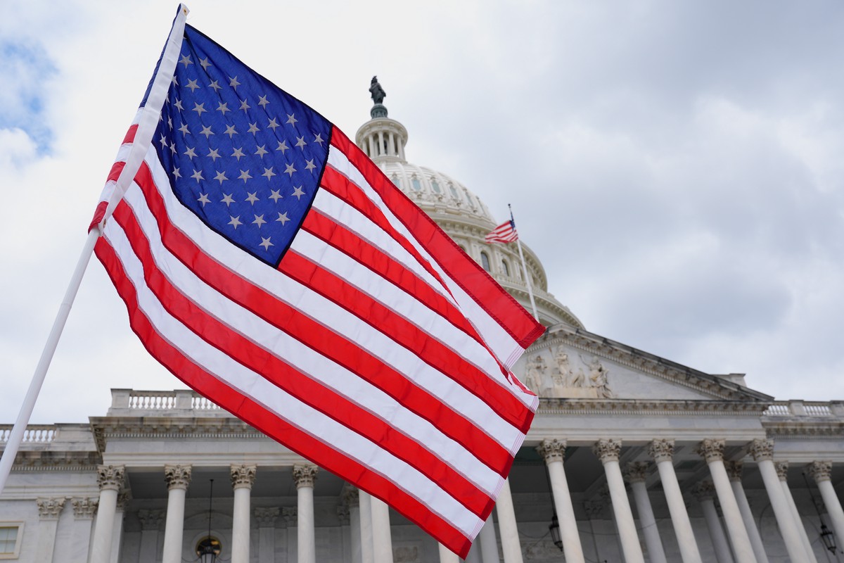 Стало известно, кто из конгресса США может нанести встречный визит в Россию