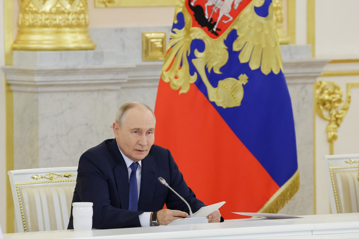 Путин потребовал заранее готовиться к возвращению участников СВО
