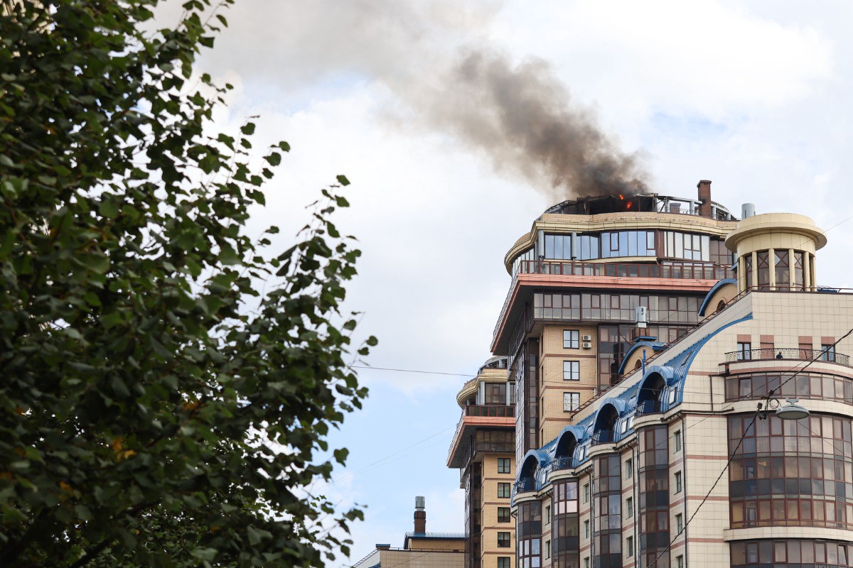 В Петербурге ликвидировали пожар в элитном ЖК