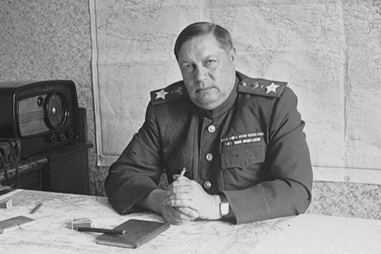 Травма на всю жизнь, предательство любимого и роман с женатым: почему Раневская осталась одна