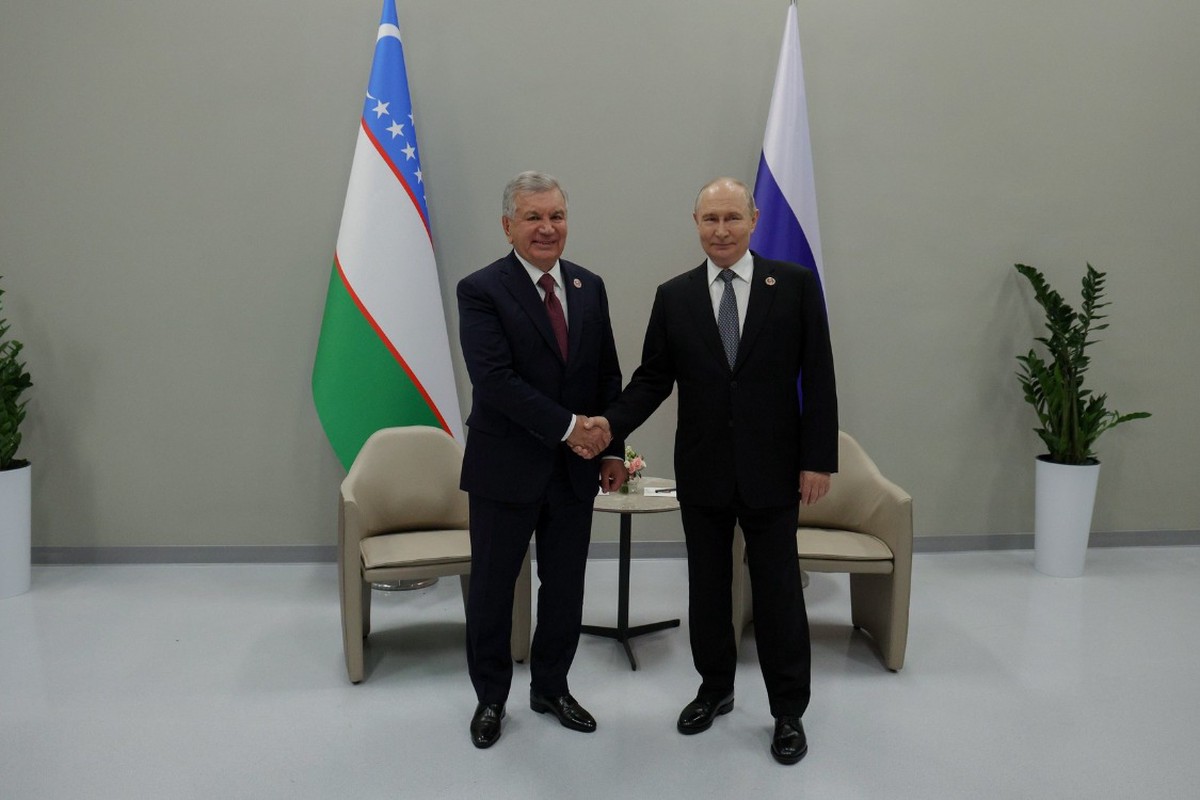 Путин поздравил главу Узбекистана с годовщиной независимости республики