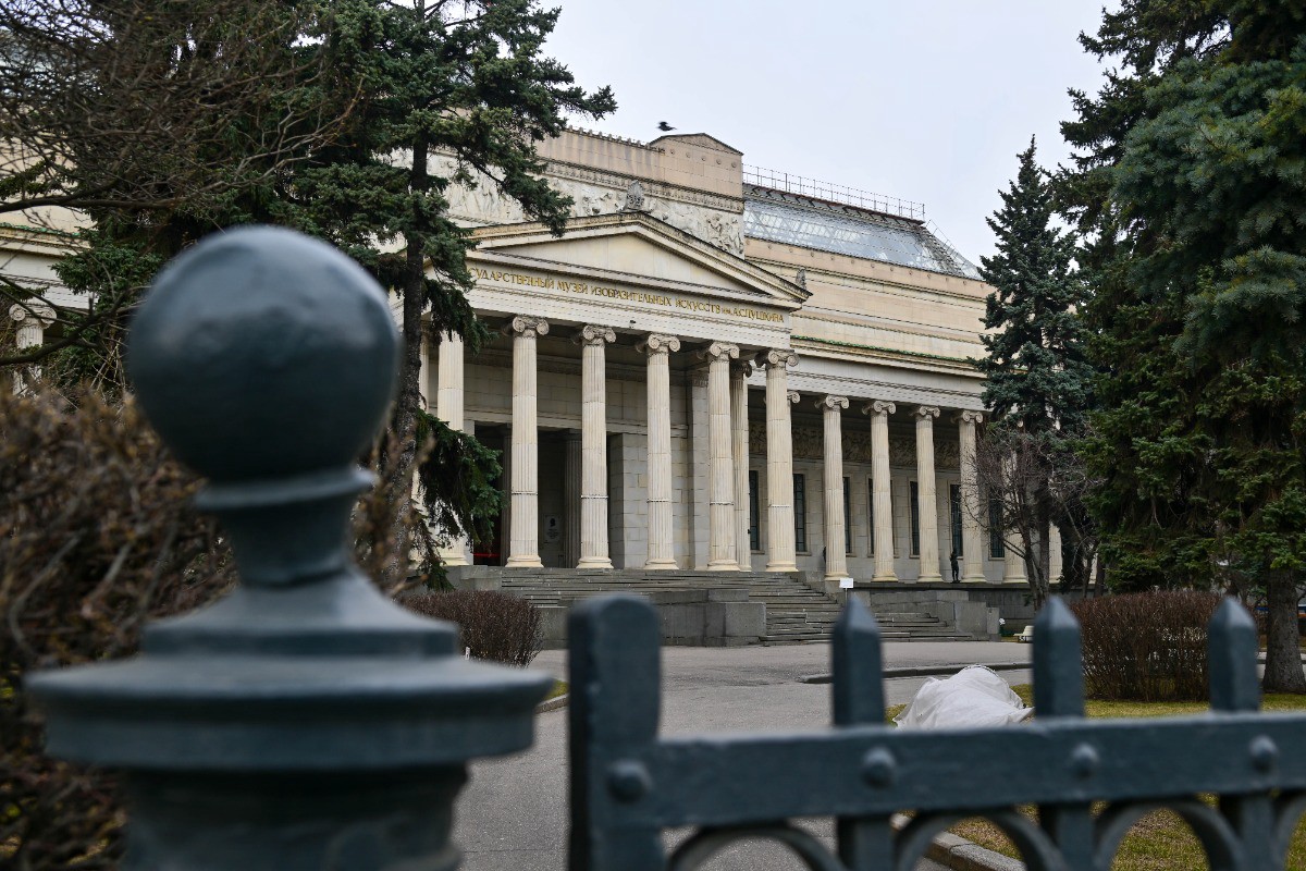 Волна лжеминирований прокатилась по России в День знаний