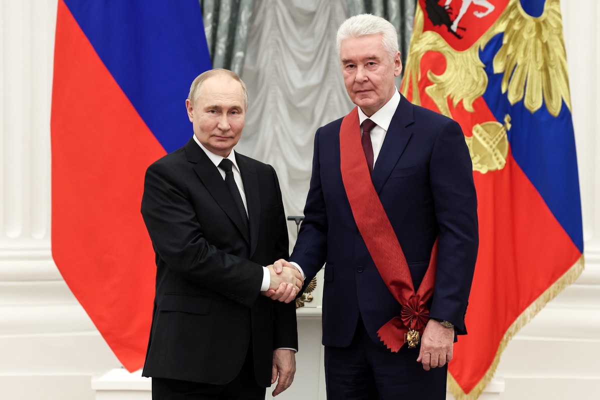 Путин наградил Собянина на 879-летие Москвы
