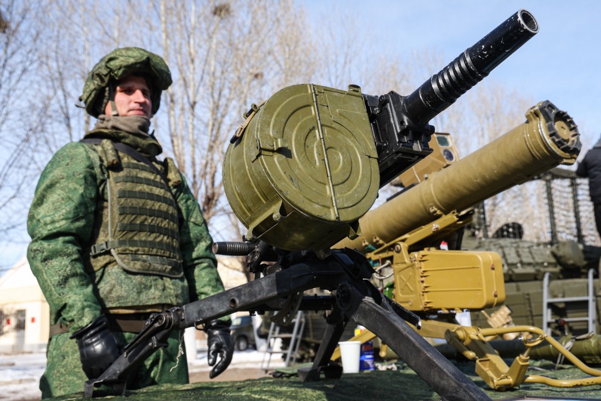 В Армении заявили, что военная база РФ дорого обходится стране