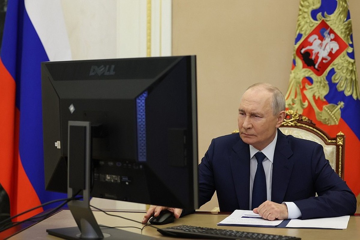 Опубликованы кадры с Путиным, голосующим на выборах