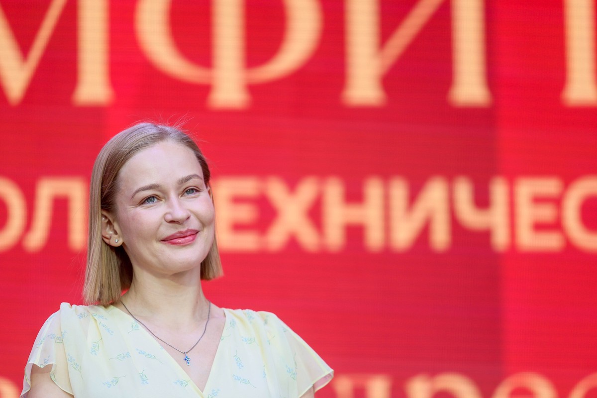 Стало известно о тайной свадьбе Юлии Пересильд