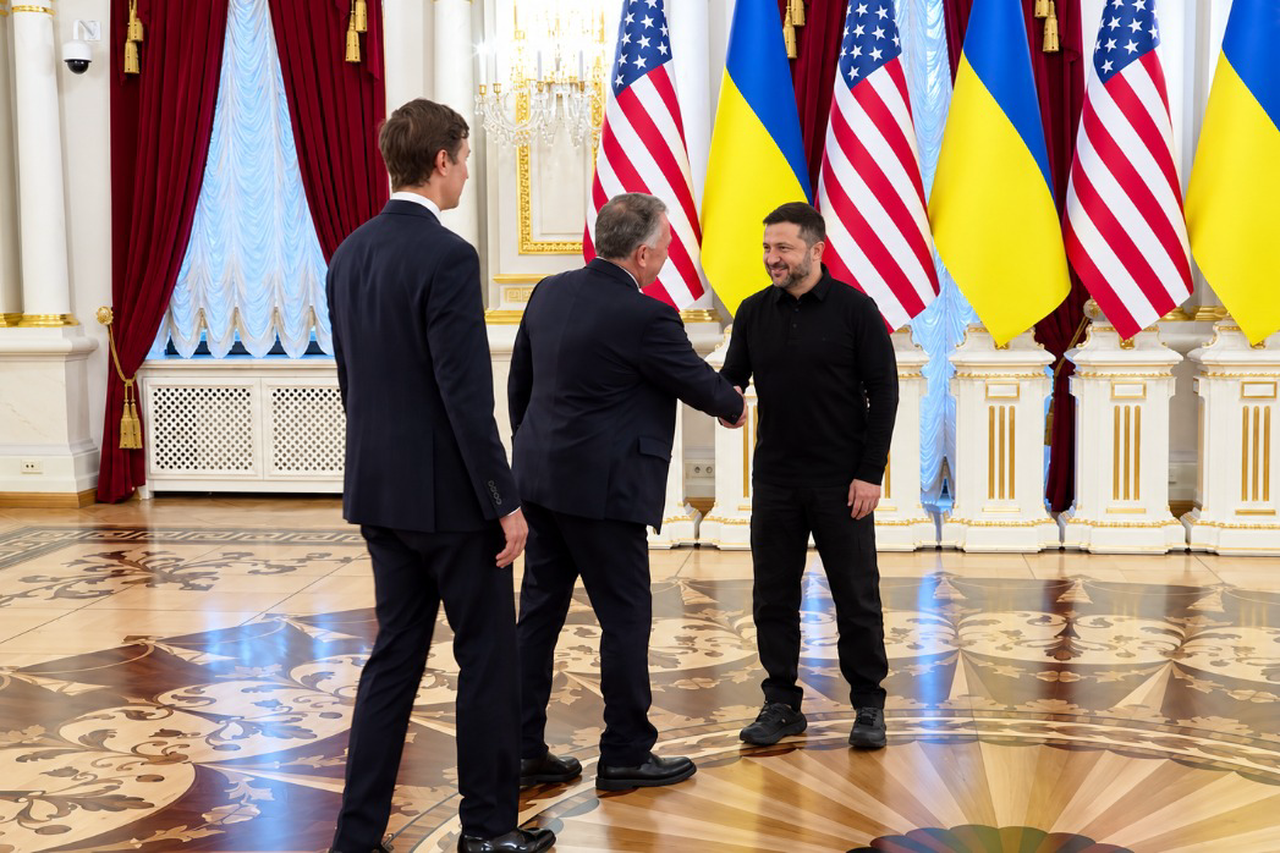 Европа готова всадить нож в спину Трампа: «слитый» план, лицемерие Киева, необычный жест Путина
