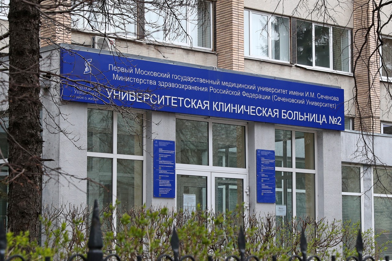 В России продолжается эвакуация вузов: кто сообщает о минировании, паника в чатах