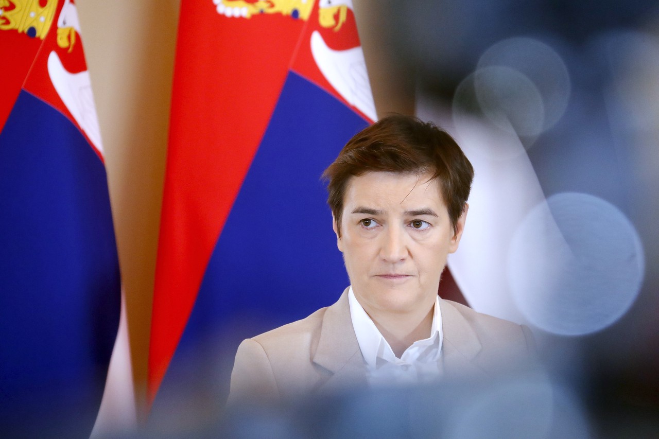 Вучич нашел себе замену: кто такая Ана Брнабич, отношение к России, связь с ЛГБТ* и скандалы