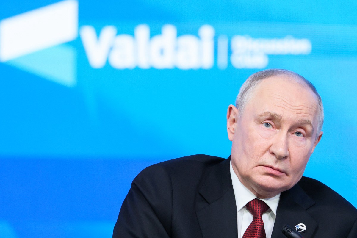 Путин назвал нелепыми предложения о взаимном прекращении ударов