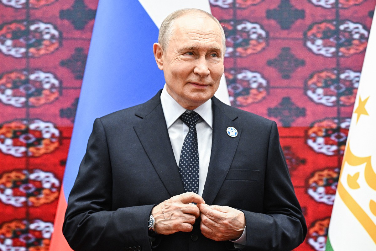 Путин прибыл на саммит СНГ в Туркменистане