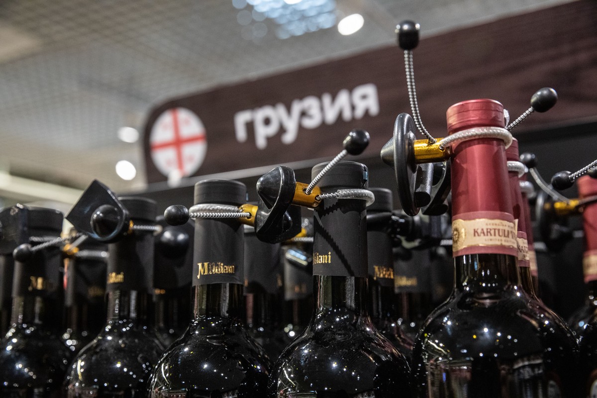 Роспотребнадзор ударил по грузинскому алкоголю и популярным напиткам