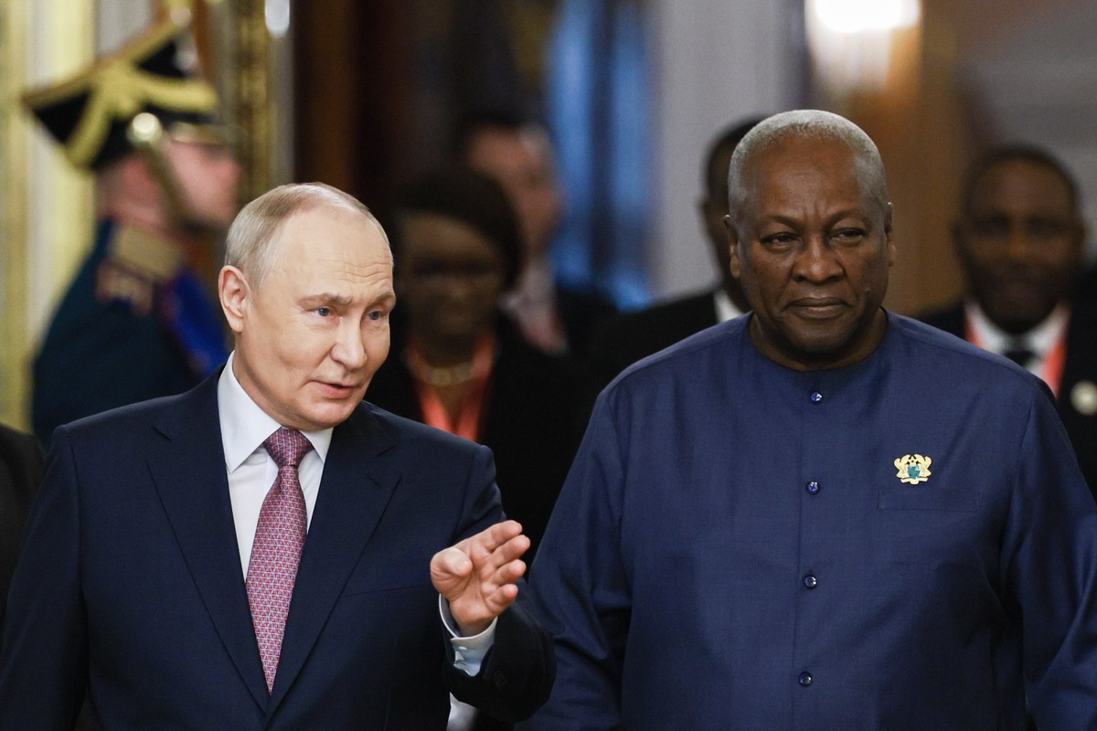 Путин принял в Кремле президента Ганы Джона Махаму