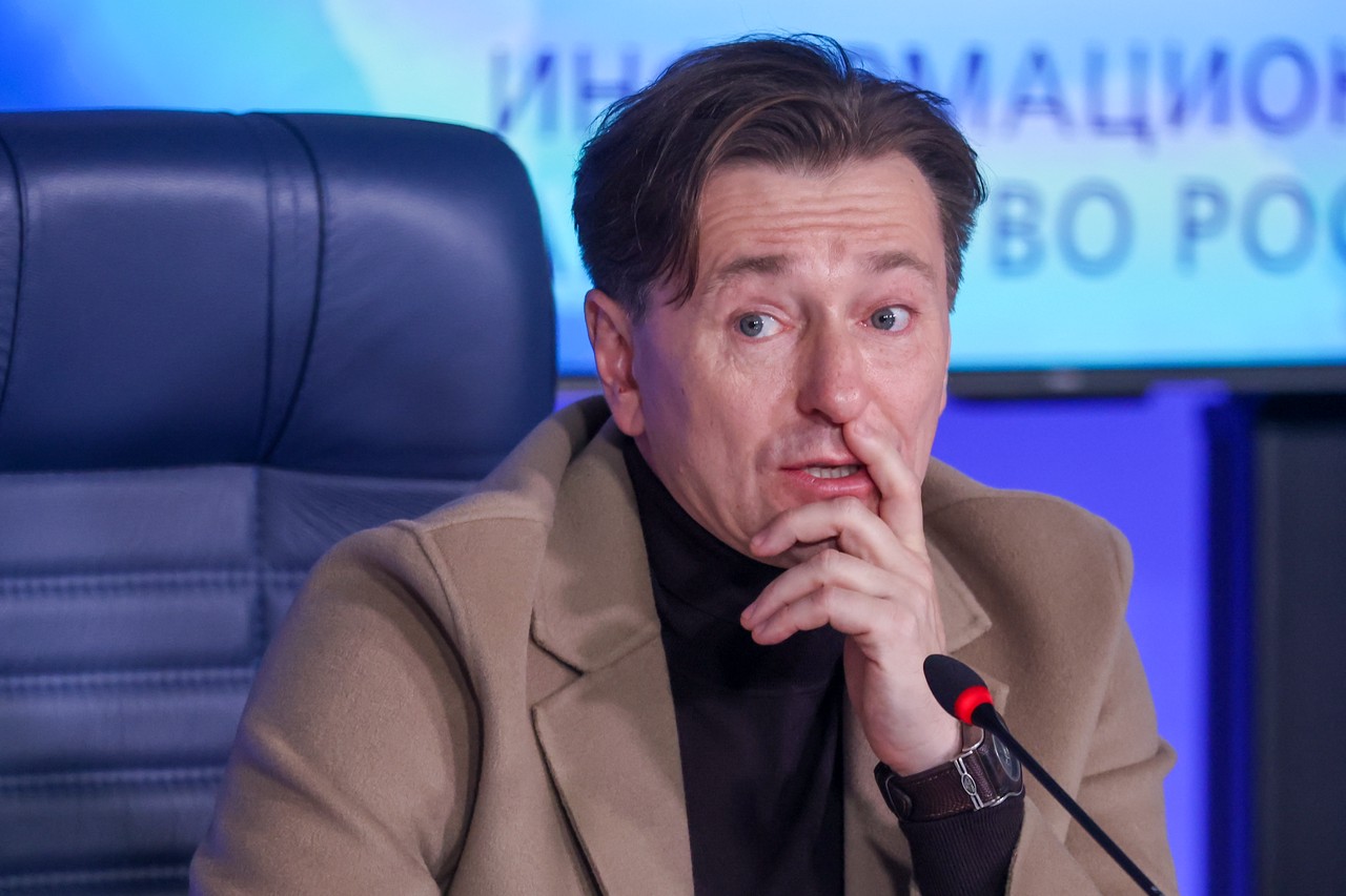 Скандал в Узбекистане, арест в России и санкции ЕС: как живет Сергей Безруков